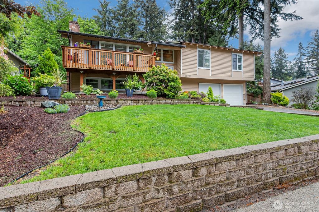 Photo of 33762 32nd Avenue SW, Federal Way, WA 98023 (MLS # 2522698)
