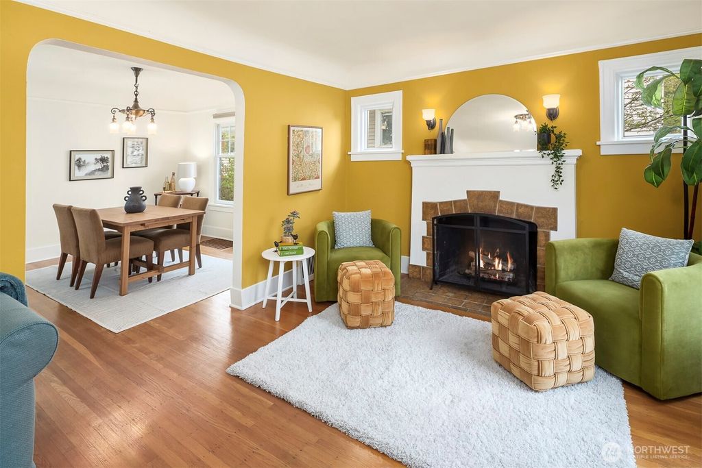 Photo of 1915 30th Avenue S, Seattle, WA 98144 (MLS # 2353038)