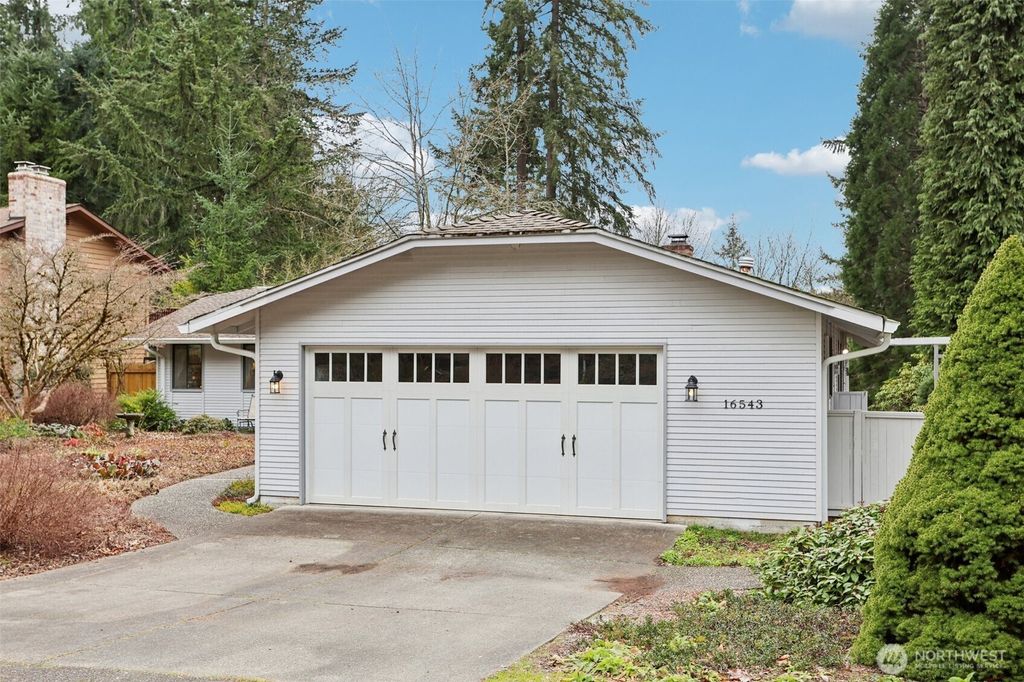 Photo of 16543 SE 149th Street, Renton, WA 98059 (MLS # 2477584)