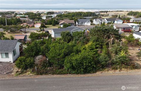 Photo of 31307 J Place, Ocean Park, WA 98640 (MLS # 2338507)