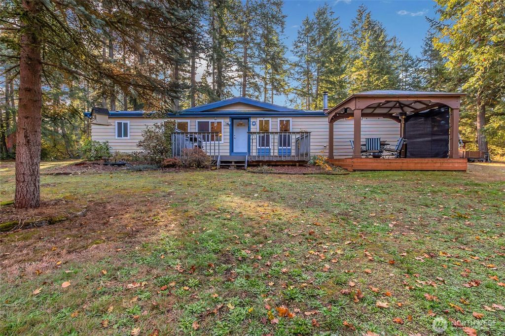Photo of 31620 72nd Avenue S, Roy, WA 98580 (MLS # 2447892)