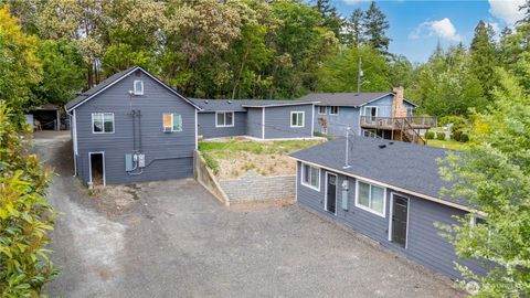 810 SW 124th Street Burien WA 98146