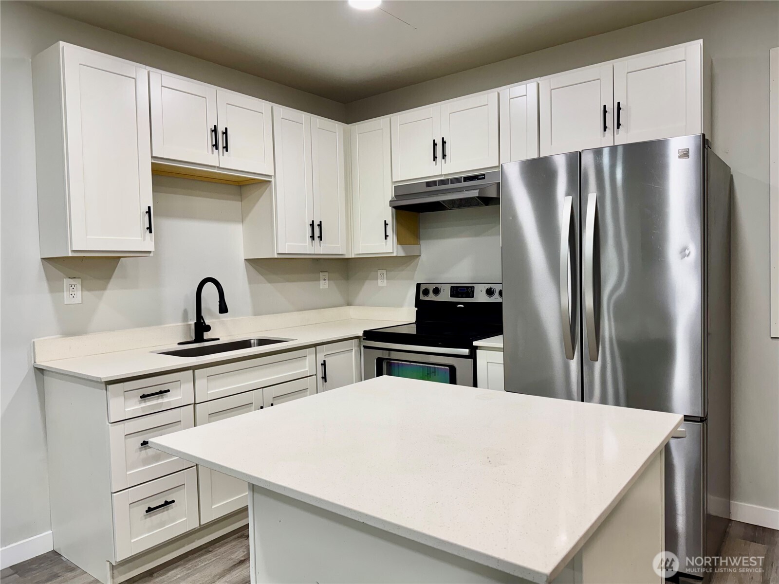 810 SW 124th Street