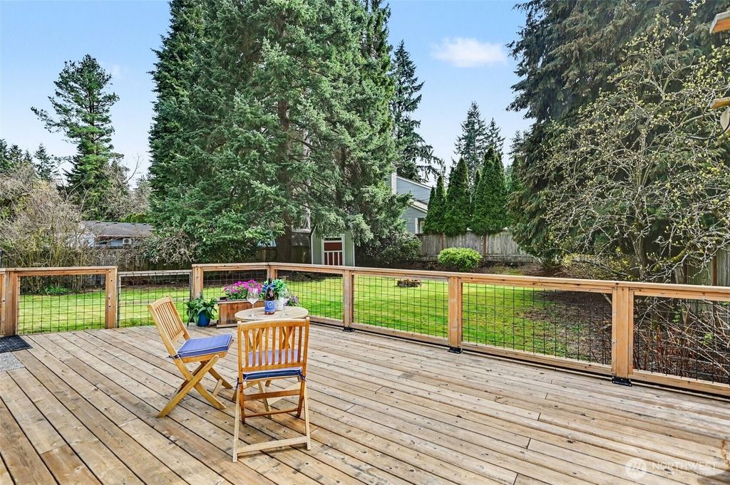 Photo of 819 NE 180th Street, Shoreline, WA 98155 (MLS # 2500771)