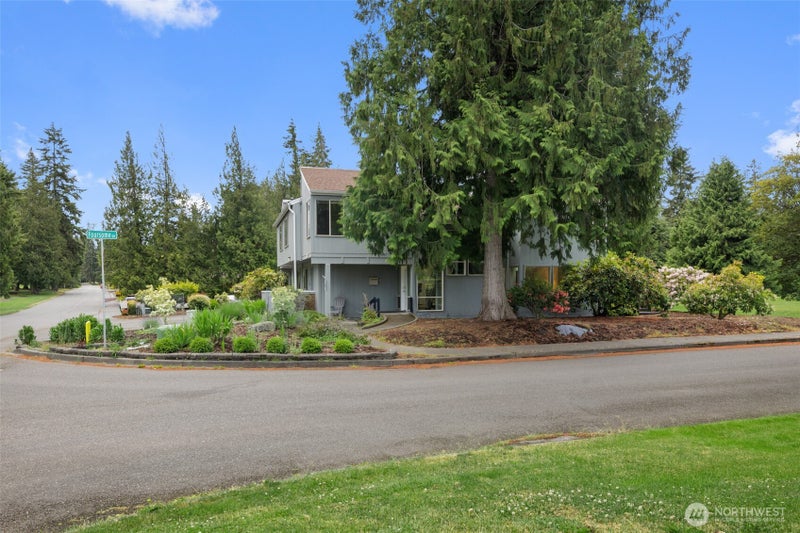 137 Fairway Drive