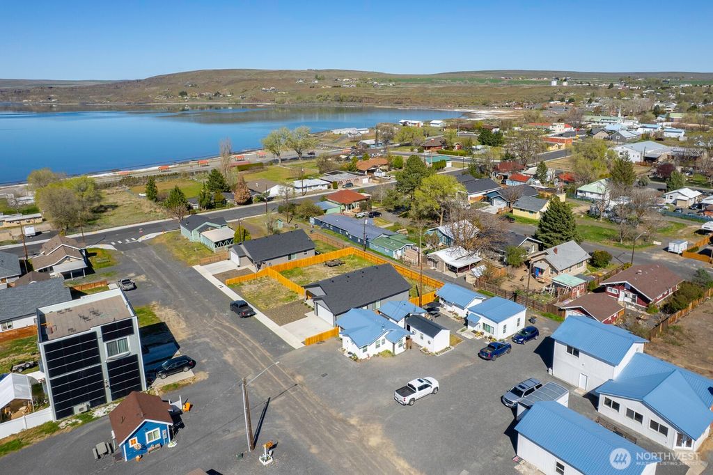 Photo of 30 Cherry Street S #30, Soap Lake, WA 98851 (MLS # 2505688)