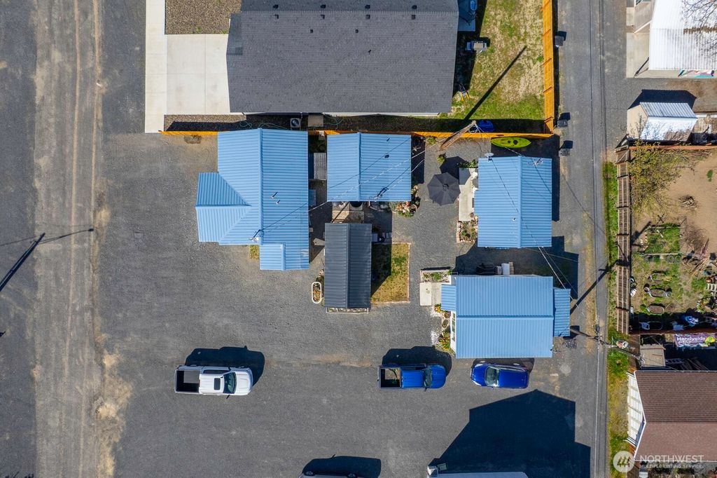 Photo of 30 Cherry Street S #30, Soap Lake, WA 98851 (MLS # 2505688)