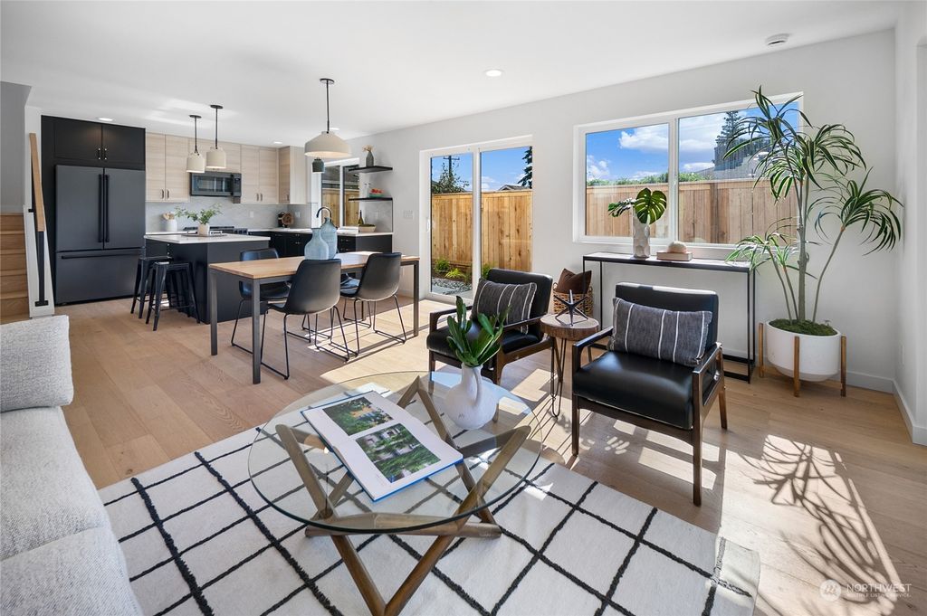 Photo of 514 NE 86th Street, Seattle, WA 98115 (MLS # 2264755)