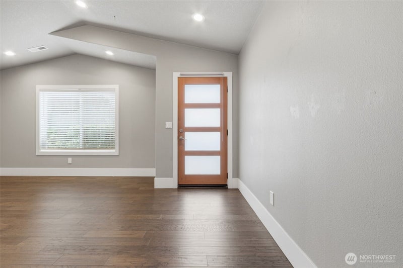 2215 NE 88Th Street