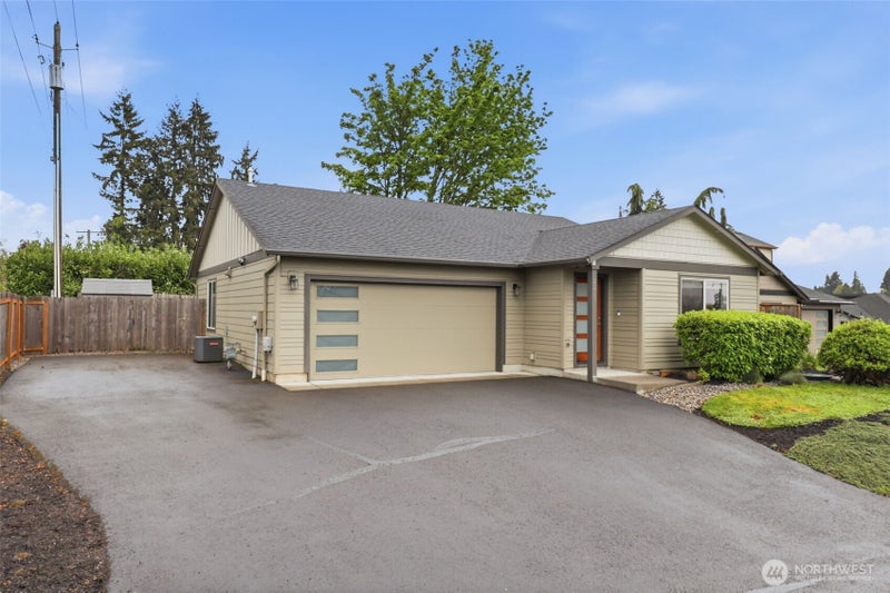 2215 NE 88Th Street