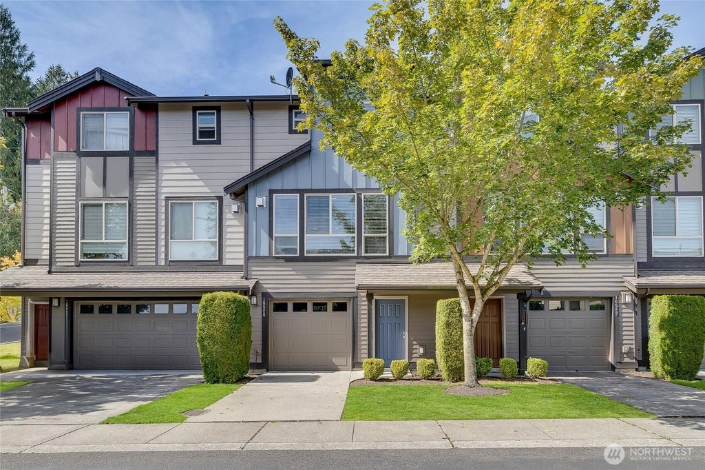 Photo of 16526 2nd Avenue SE, Bothell, WA 98012 (MLS # 2576183)