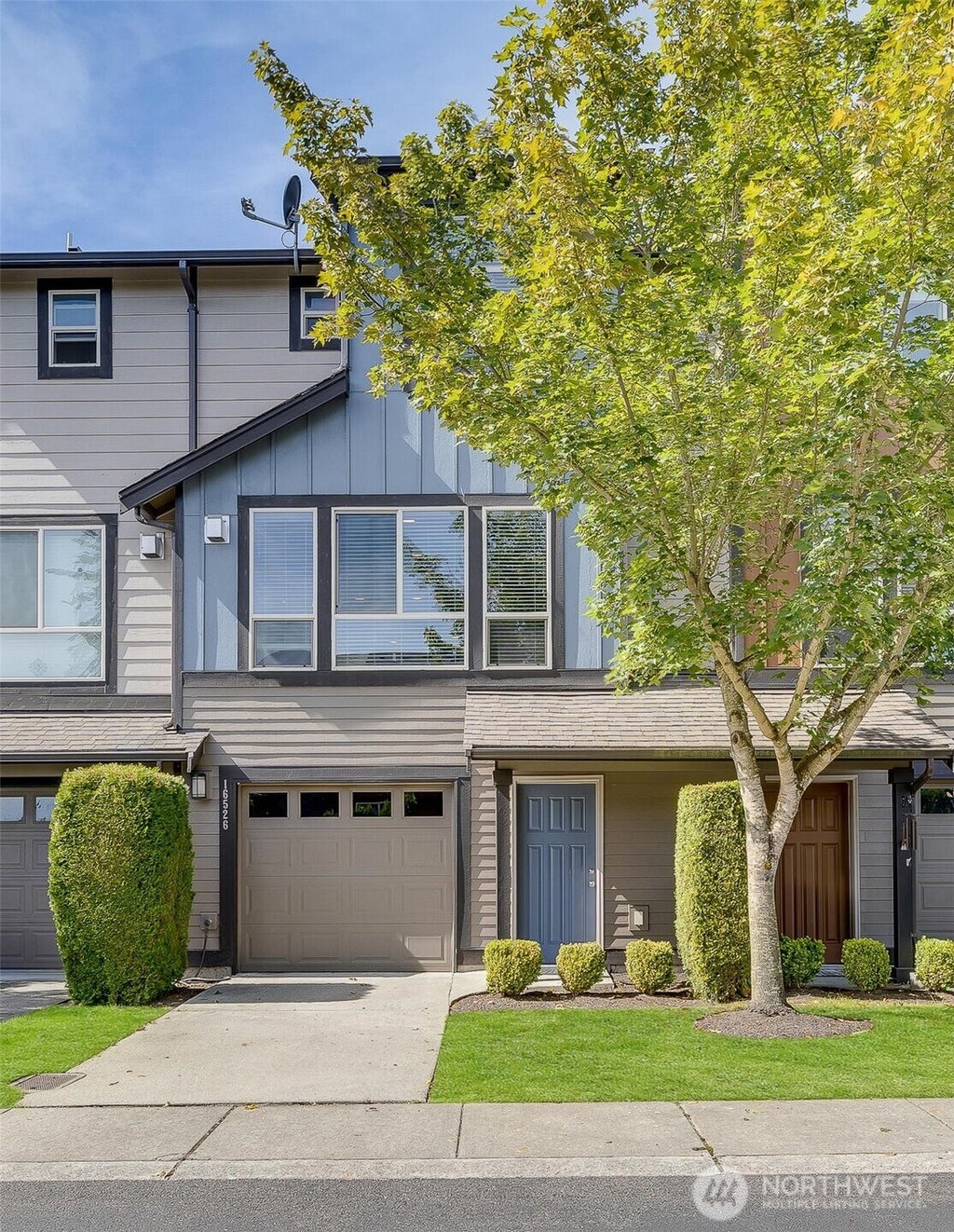 Photo of 16526 2nd Avenue SE, Bothell, WA 98012 (MLS # 2576183)