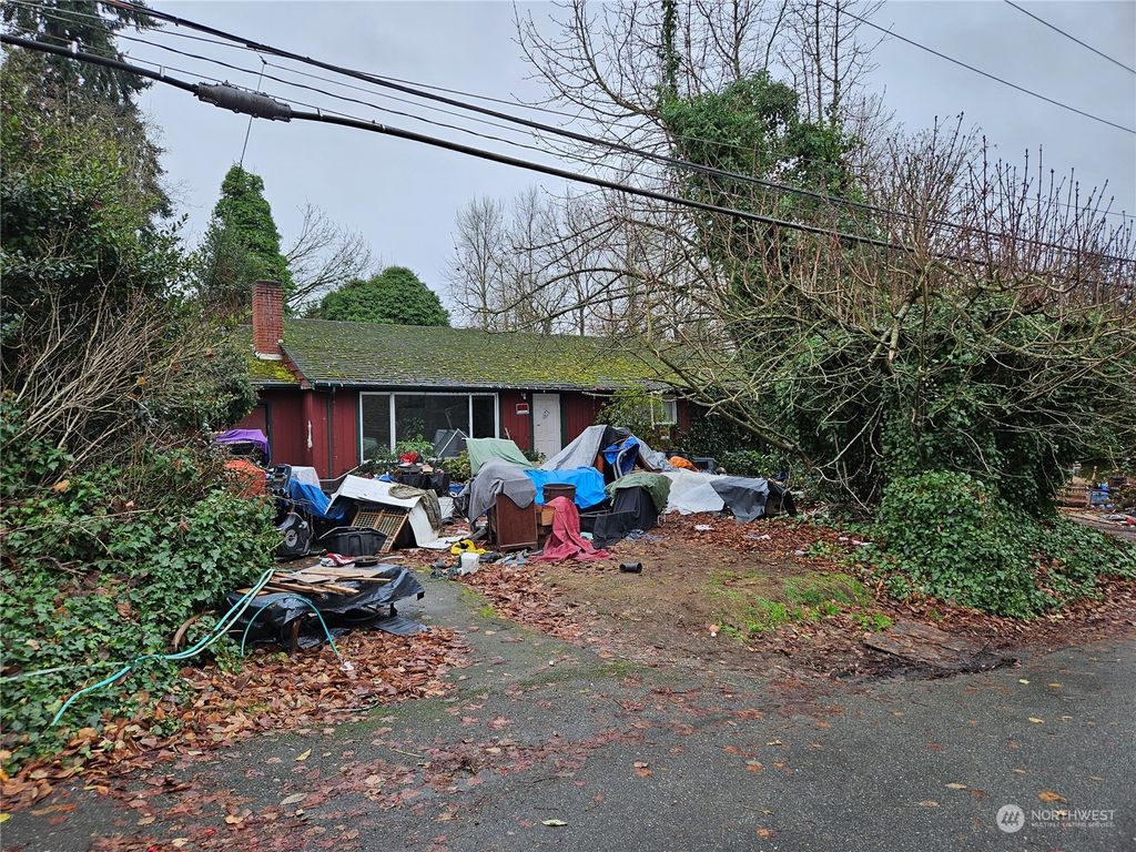 Photo of 4939 S 298th Street, Auburn, WA 98001 (MLS # 2193628)