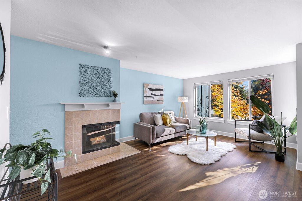 Photo of 300 N 130th Street #9302, Seattle, WA 98133 (MLS # 2442822)