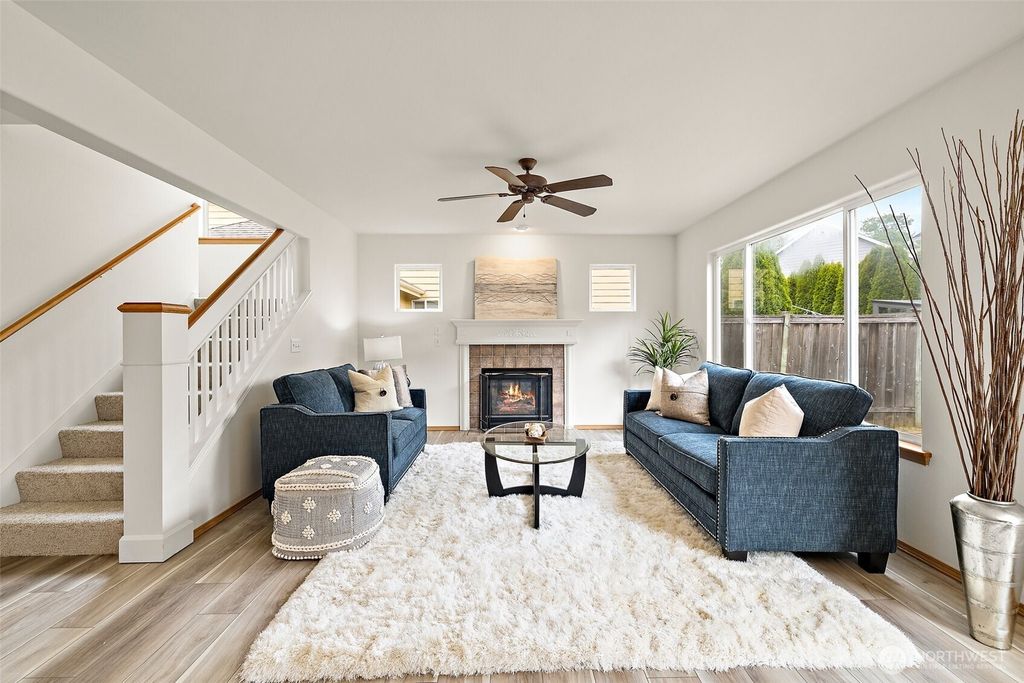 Photo of 28022 225th Place SE, Maple Valley, WA 98038 (MLS # 2359741)