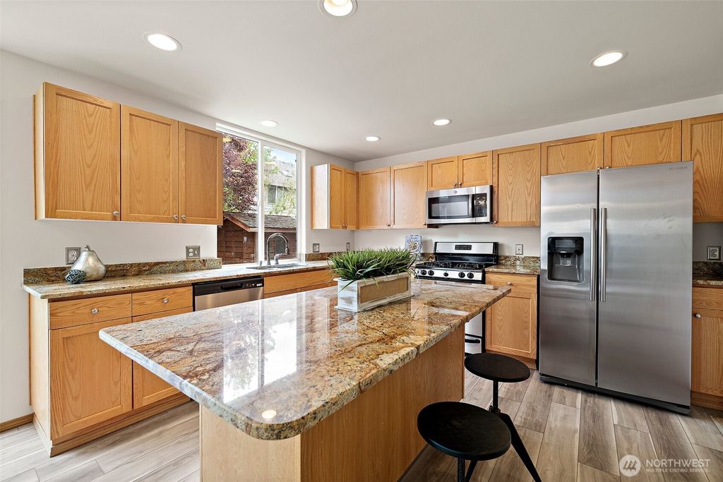 Photo of 28022 225th Place SE, Maple Valley, WA 98038 (MLS # 2359741)
