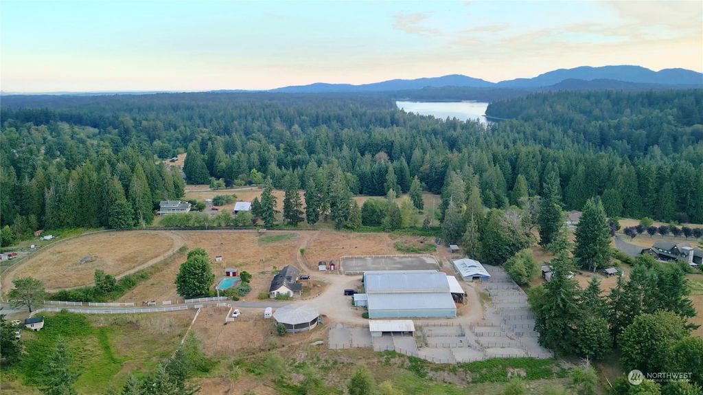 Photo of 22828 156th Avenue SE, Kent, WA 98042 (MLS # 2150206)