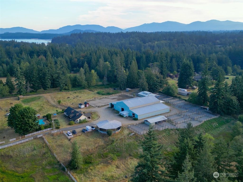 Photo of 22828 156th Avenue SE, Kent, WA 98042 (MLS # 2150206)