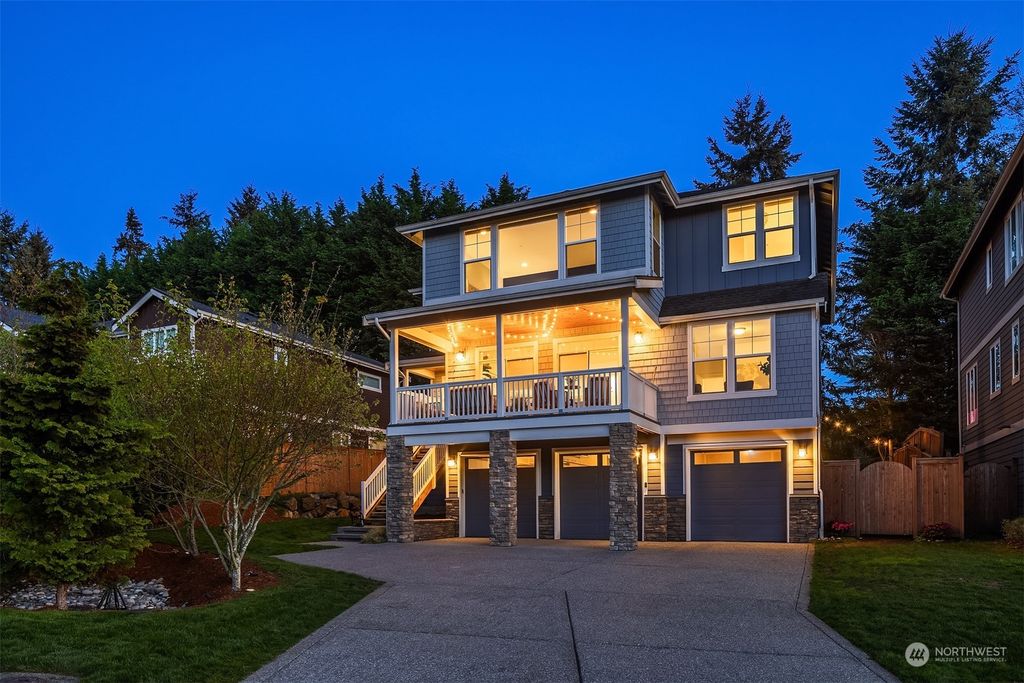 Photo of 10121 NE 147th Street, Bothell, WA 98011 (MLS # 2218877)