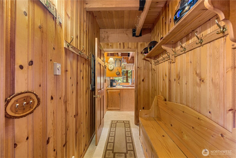 2471 Tamarack Crest Dr.