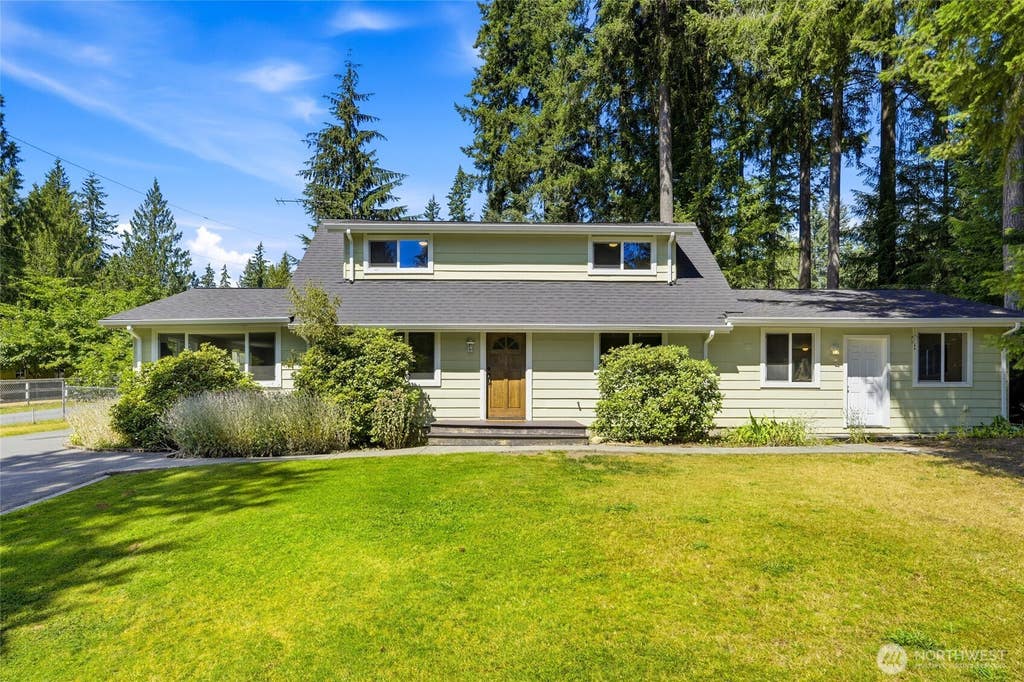Photo of 17921 Trombley Road, Snohomish, WA 98290 (MLS # 2561909)