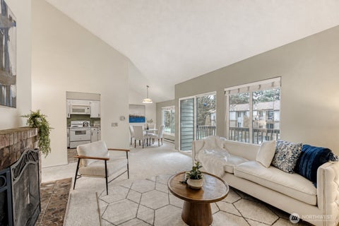 Photo of 12904 126th Court NE #J302, Kirkland, WA 98034 (MLS # 2480505)