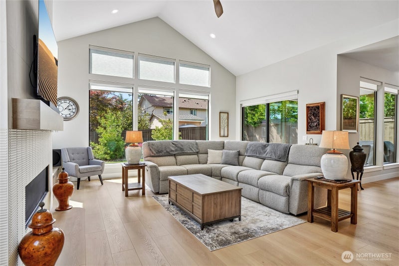 10706 SE 13th Circle