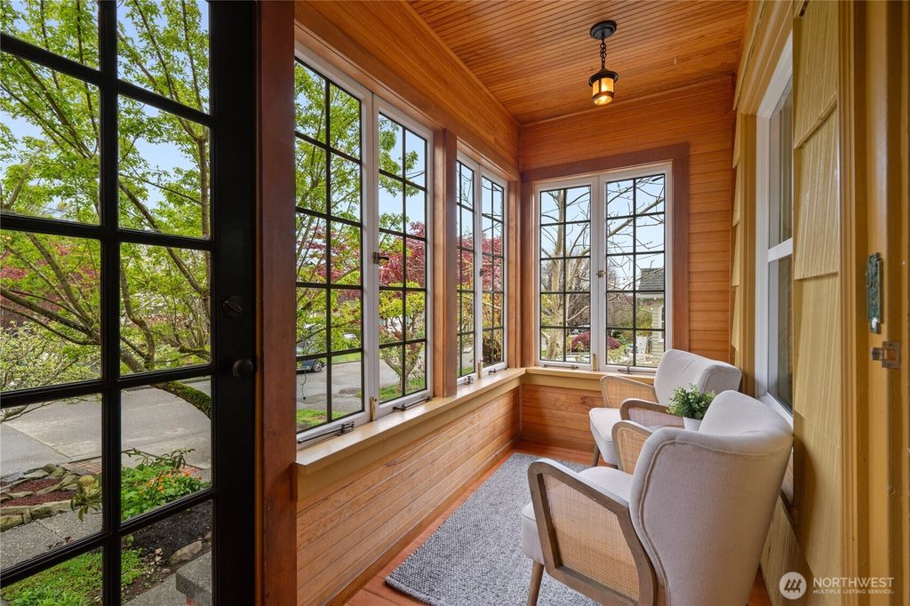 Photo of 6737 27th Avenue NW, Seattle, WA 98117 (MLS # 2503767)