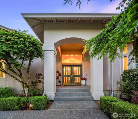 5365 Eiger Place NW Issaquah WA 98027