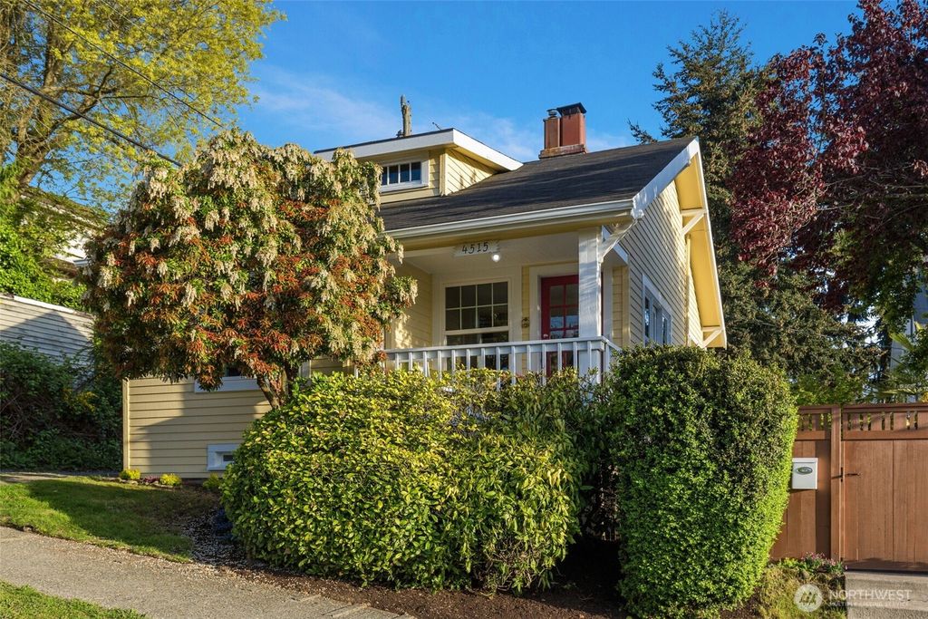 Photo of 4515 SW Alaska Street, Seattle, WA 98116 (MLS # 2367692)