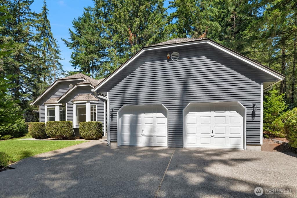 Photo of 4012 83rd Avenue Ct NW, Gig Harbor, WA 98335 (MLS # 2552026)