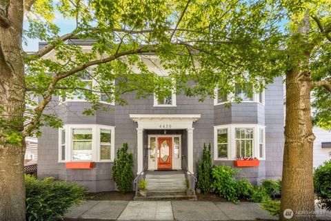Photo of 4420 Dayton Avenue N #2, Seattle, WA 98103 (MLS # 2539598)