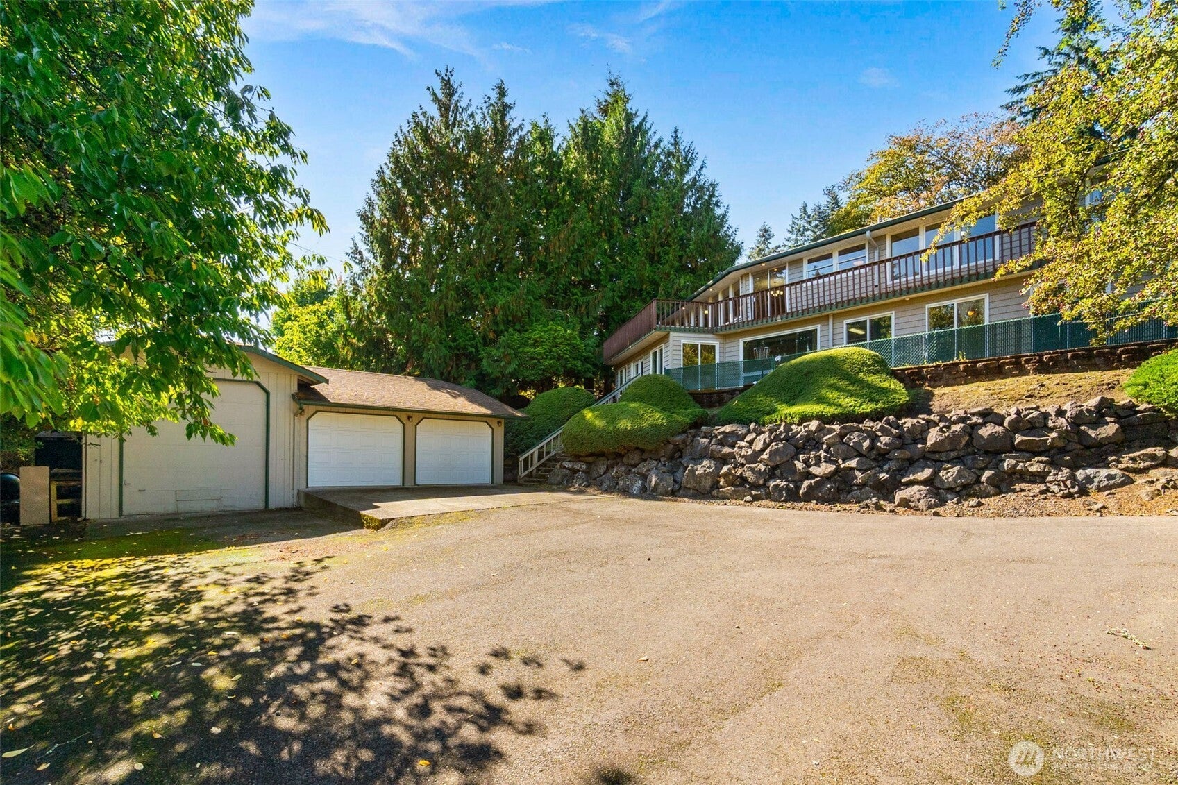 406 3rd Avenue SW