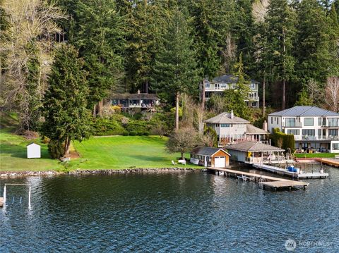 Photo of 8625 NE Juanita Drive, Kirkland, WA 98034 (MLS # 2352789)