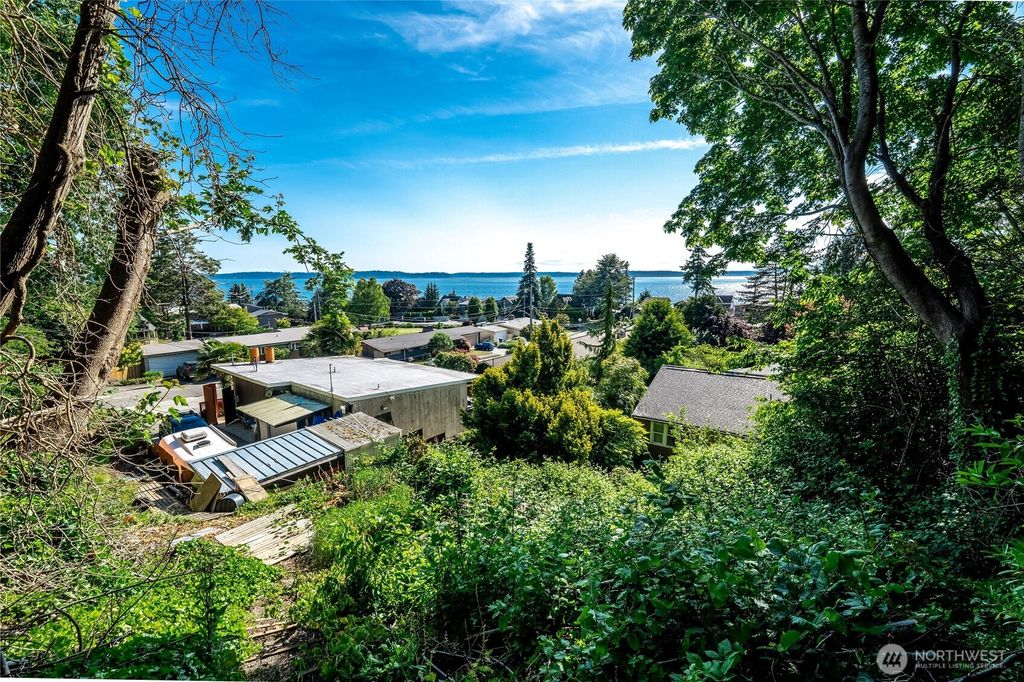 Photo of 5400 SW Beach Drive Terr Ter, Seattle, WA 98116 (MLS # 2387841)