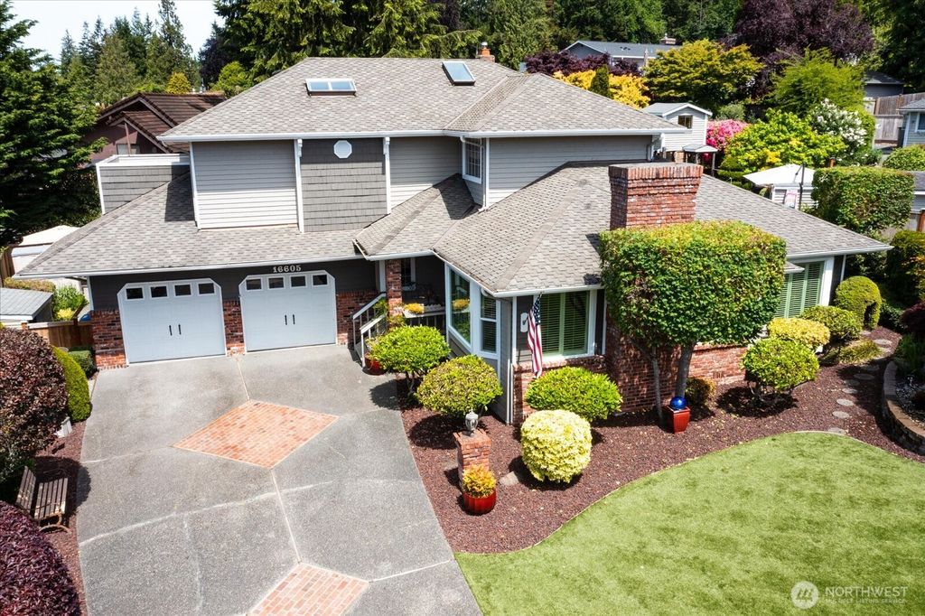 Photo of 16605 71st Place W, Lynnwood, WA 98037 (MLS # 2378917)
