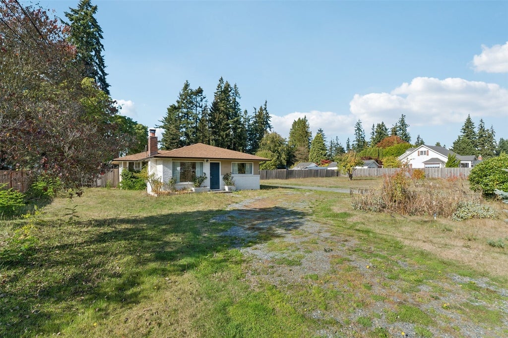Photo of 7702 59th Avenue NE, Marysville, WA 98270 (MLS # 2596072)