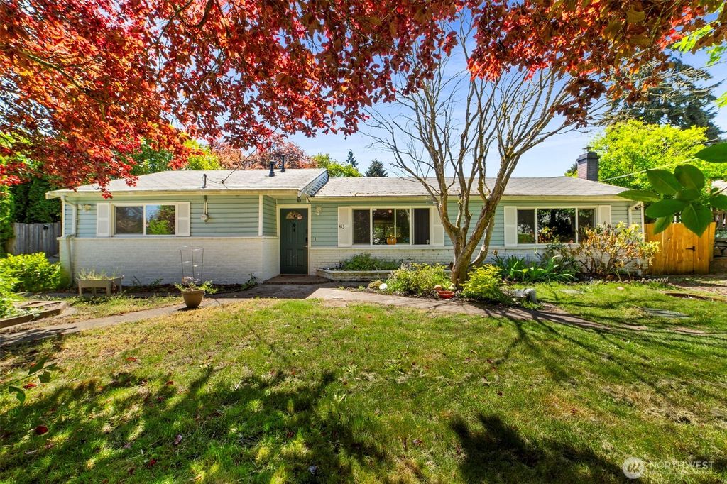 Photo of 413 SW 305th Street, Federal Way, WA 98023 (MLS # 2523146)