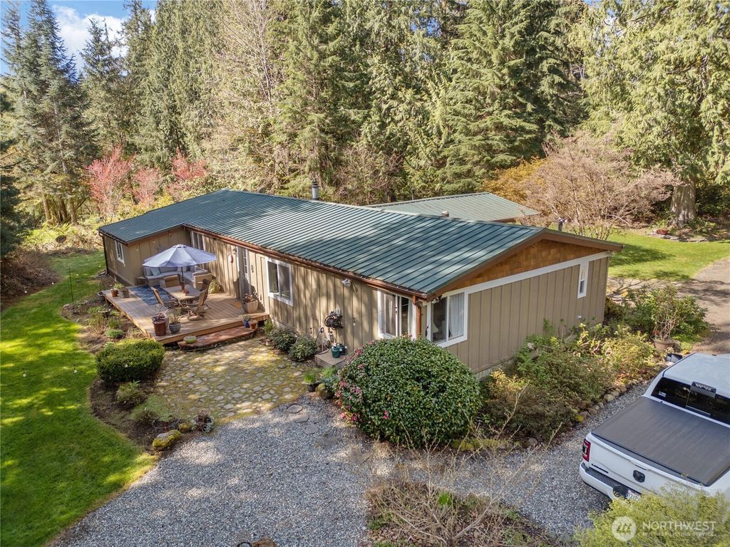 Photo of 12028 326th Avenue NE, Duvall, WA 98019 (MLS # 2360814)