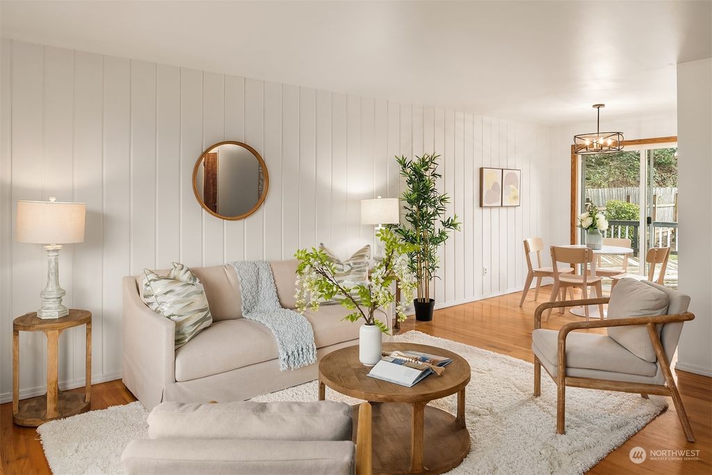 Photo of 5529 S 149th Street, Tukwila, WA 98168 (MLS # 2038903)