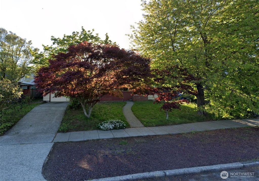 Photo of 2627 25th Avenue W, Seattle, WA 98199 (MLS # 2464223)