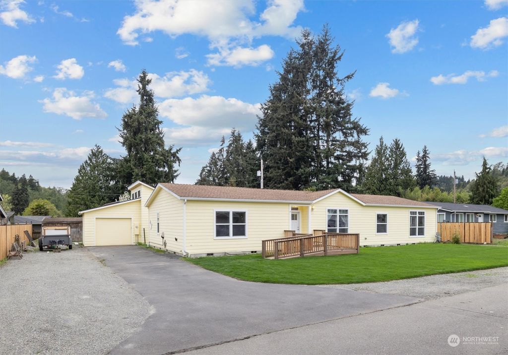 Photo of 14927 133rd Avenue SE, Renton, WA 98058 (MLS # 2064504)