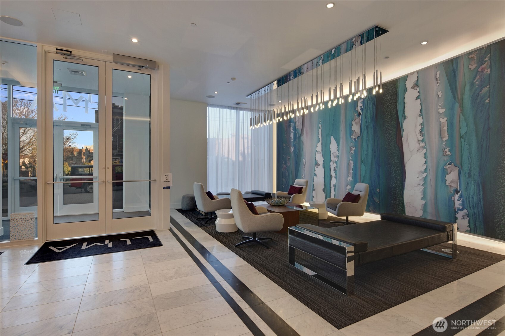 1321 Seneca Street 2202