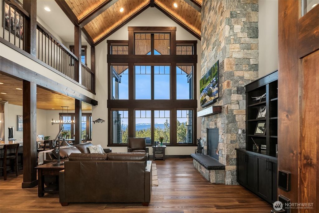 Photo of 452 Mahonia Drive, Cle Elum, WA 98922 (MLS # 2517228)