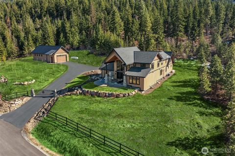 Photo of 452 Mahonia Drive, Cle Elum, WA 98922 (MLS # 2517228)