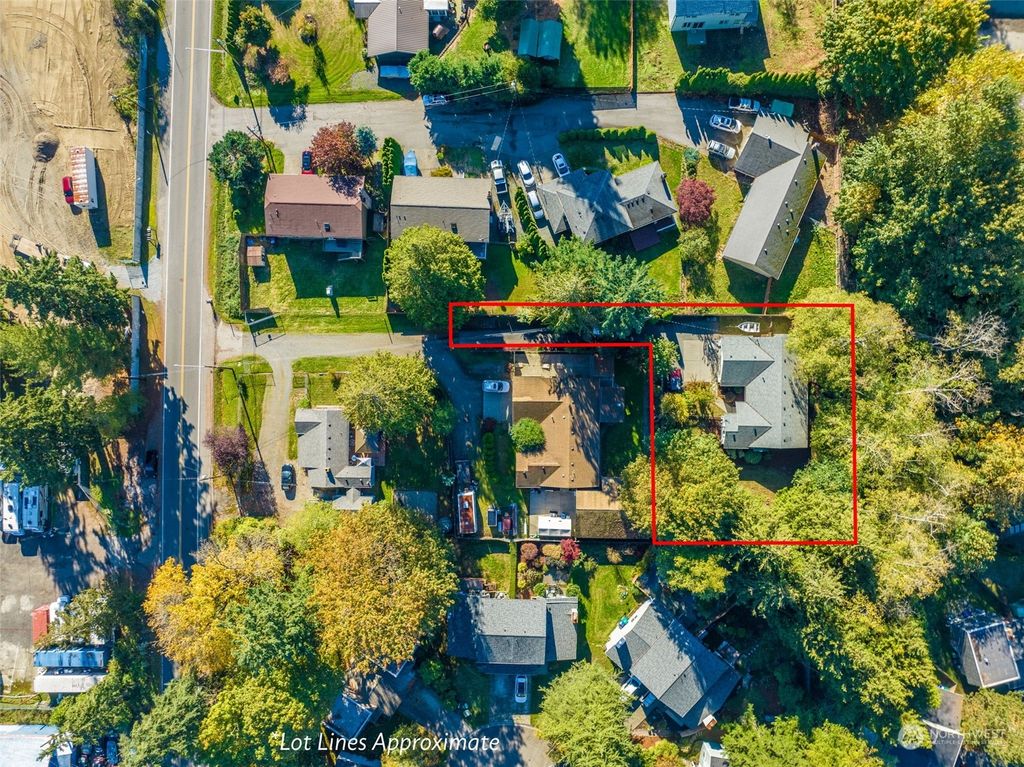 Photo of 13526 Lake Road, Lynnwood, WA 98087 (MLS # 2173211)