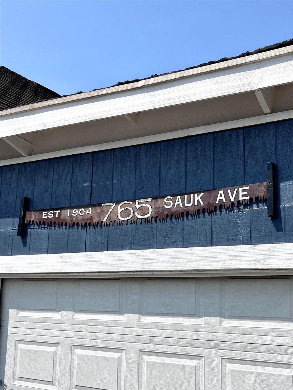 Photo of 765 Sauk Avenue, Darrington, WA 98241 (MLS # 2135148)