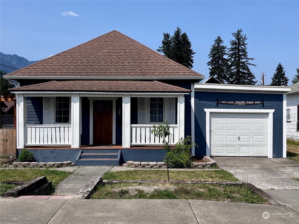 Photo of 765 Sauk Avenue, Darrington, WA 98241 (MLS # 2135148)