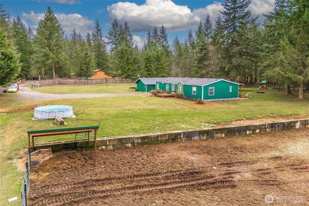 Photo of 16706 254th Avenue Ct E, Buckley, WA 98321 (MLS # 2468472)