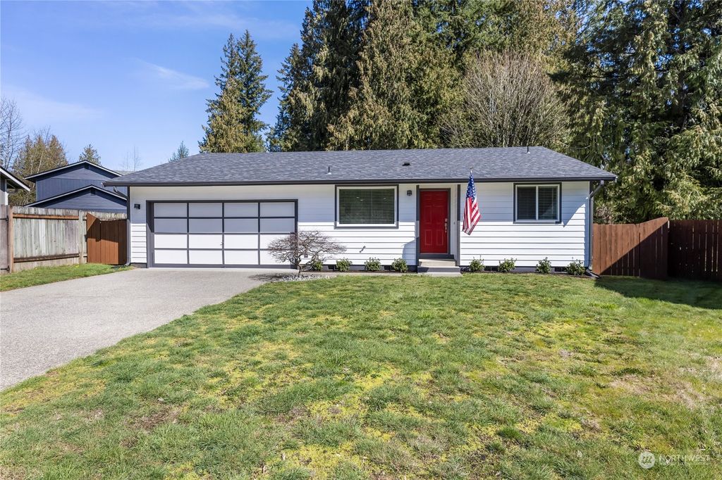 Photo of 5209 130th Place NE, Marysville, WA 98271 (MLS # 2046134)